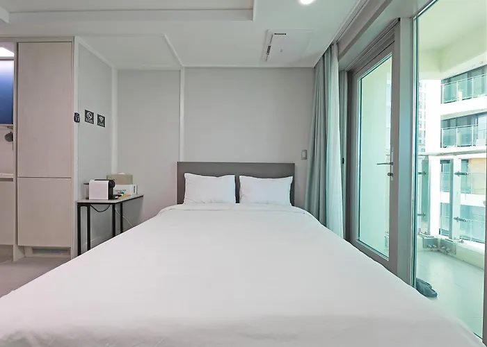 엘모멘토 광안 앤 호텔